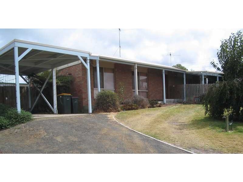 2 Barongarook Drive, Clifton Springs VIC 3222