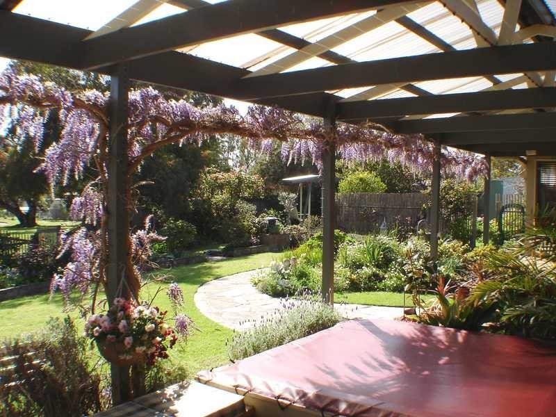 12 Clearwater Drive, Clifton Springs VIC 3222