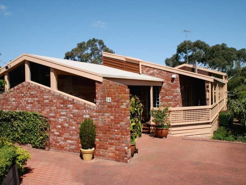 20 Dederang Avenue, Clifton Springs VIC 3222