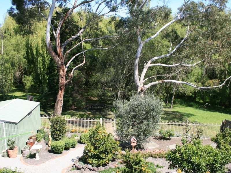 20 Dederang Avenue, Clifton Springs VIC 3222