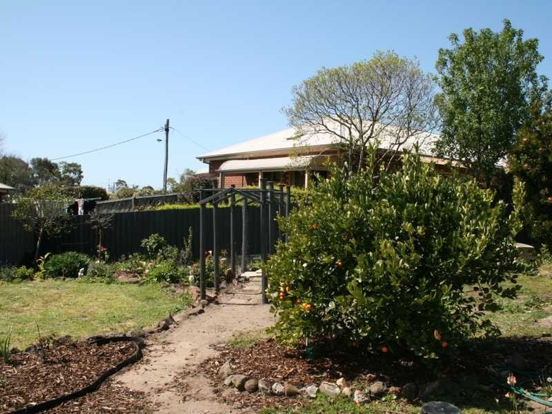 39 Parakoola Drive, Clifton Springs VIC 3222