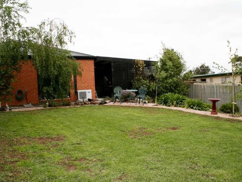 15 Bunganowee Drive, Clifton Springs VIC 3222