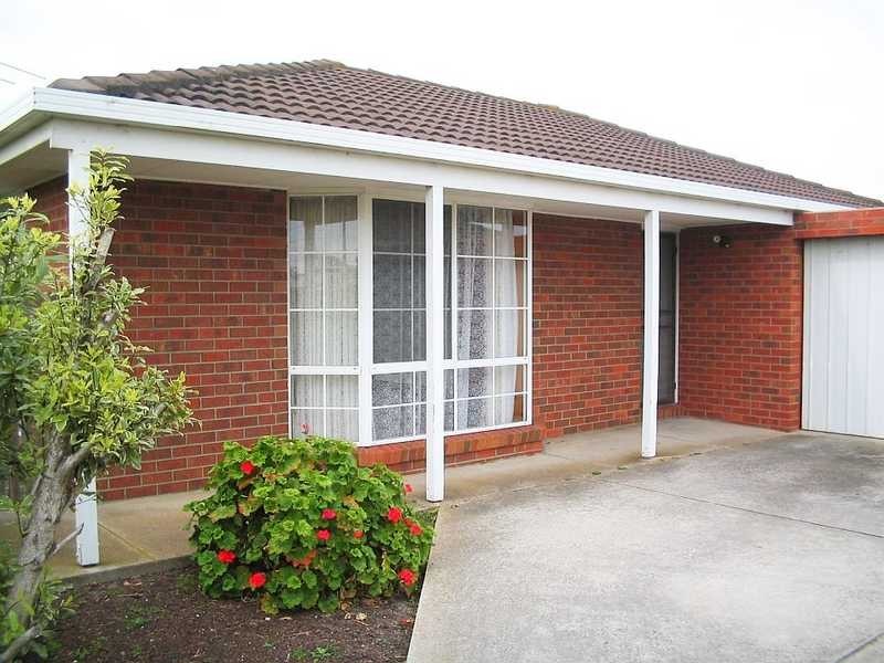 2/14 Carolanne Drive, Drysdale VIC 3222