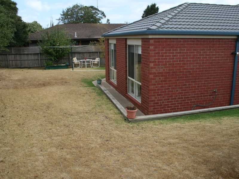 8 Yarramundi Drive, Clifton Springs VIC 3222