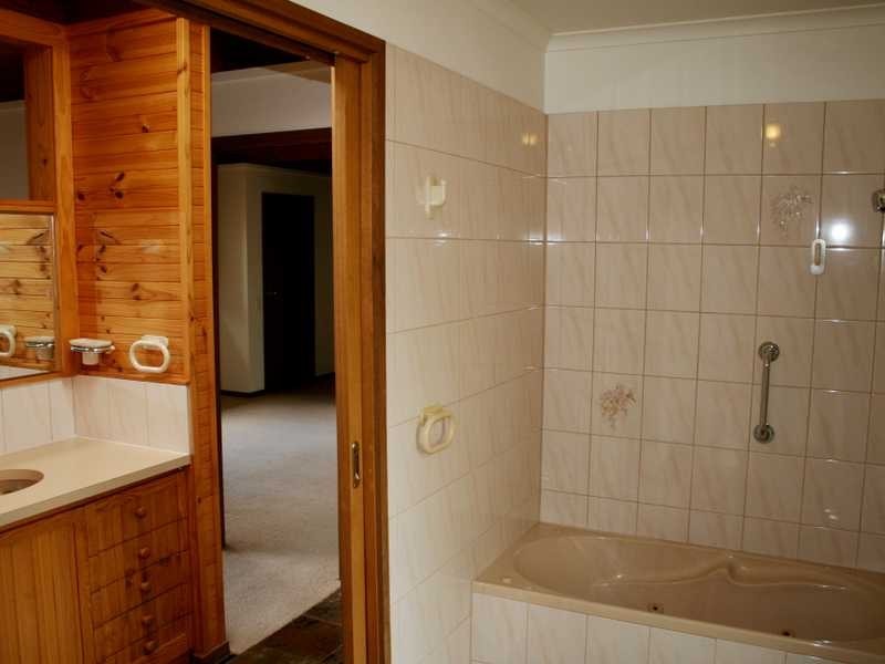 3 Maraboora Avenue, Clifton Springs VIC 3222