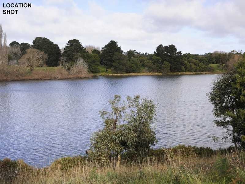 26-28 Marsh Court, Drysdale VIC 3222