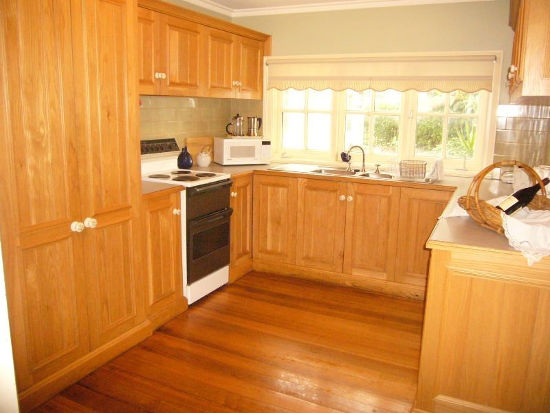 30 The Esplanade, Portarlington VIC 3223