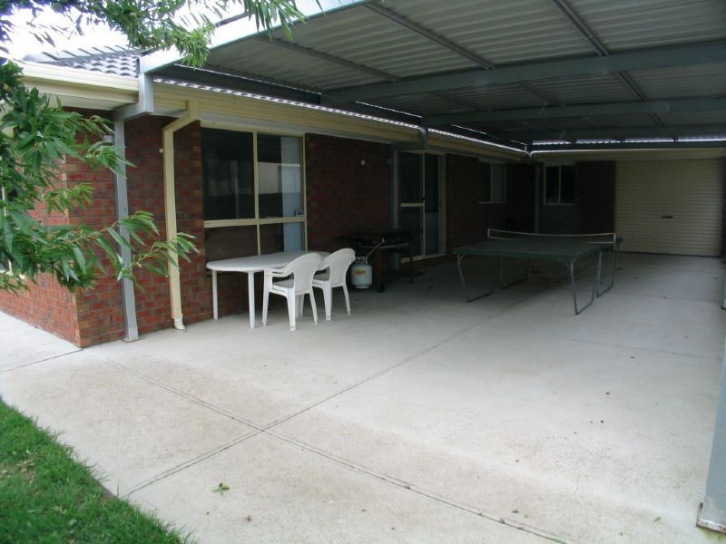 31 Harvey Road, St Leonards VIC 3223