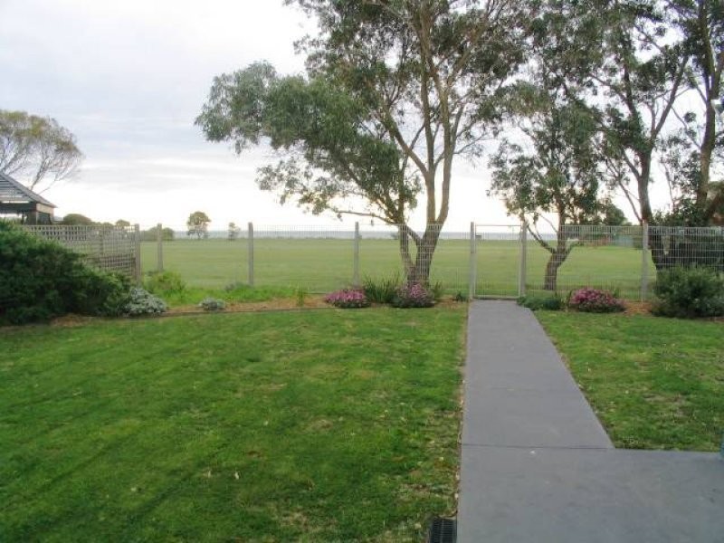 35 Seaforth Drive, Portarlington VIC 3223