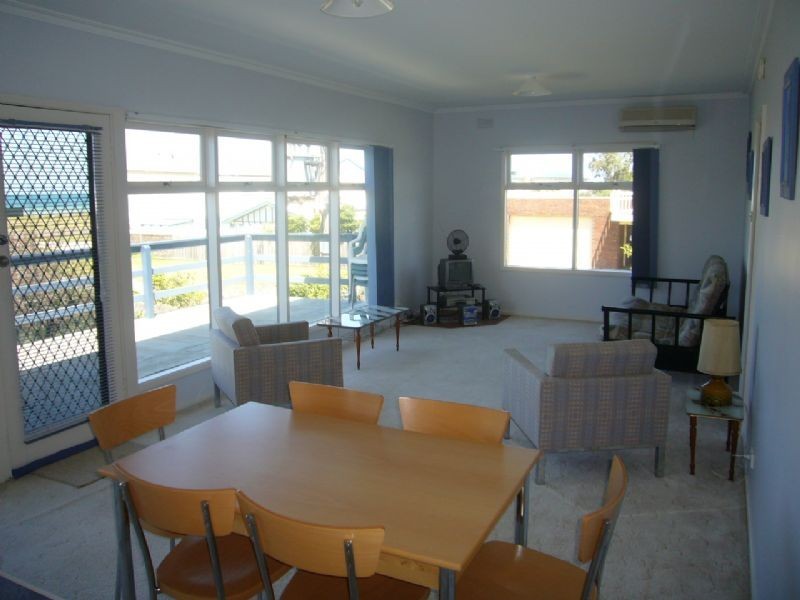 27 Whiting Avenue, Indented Head VIC 3223