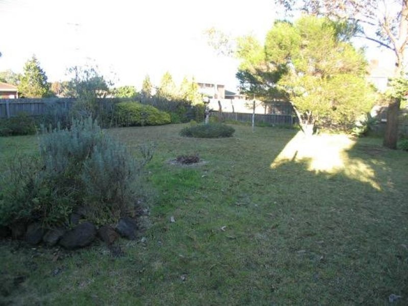 27 Whiting Avenue, Indented Head VIC 3223