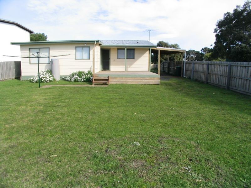 1 Coach Road, Indented Head VIC 3223