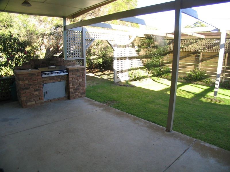 44-46  Beach Road, St Leonards VIC 3223