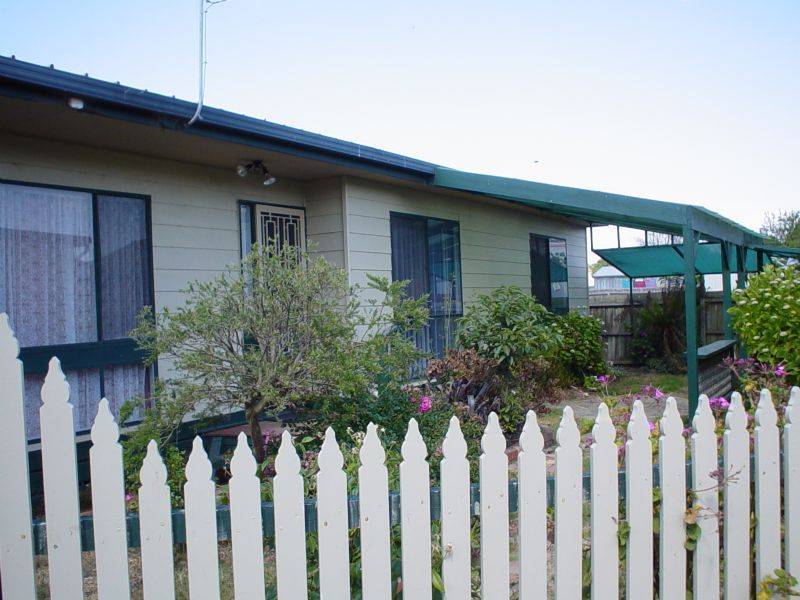 2/118 Fenwick Street, Portarlington VIC 3223