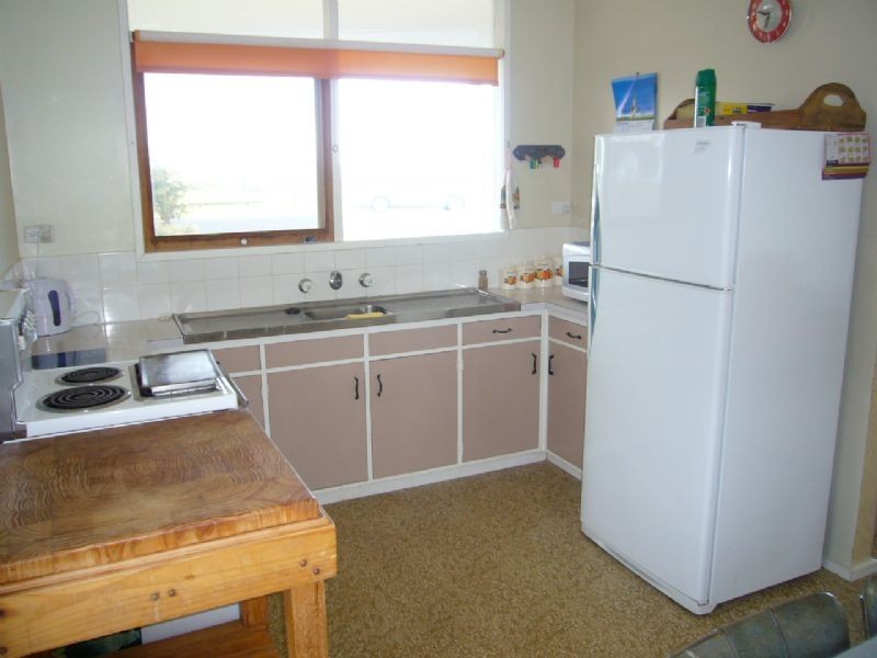 228 The Esplanade, Portarlington VIC 3223