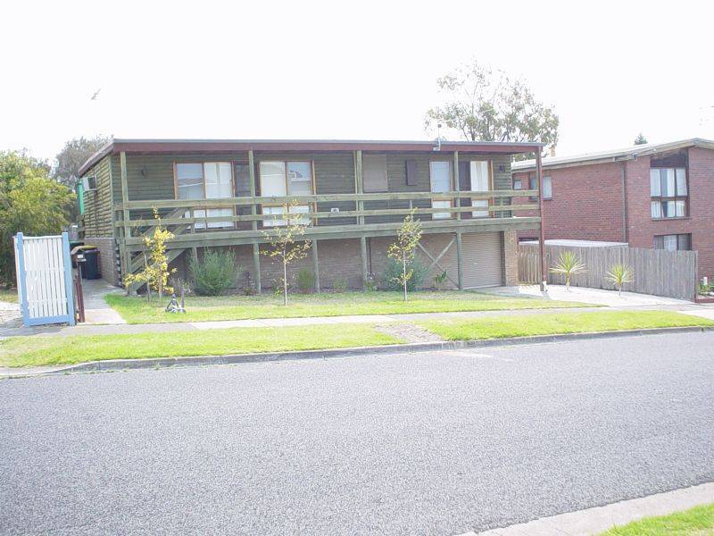 24 Lincoln Drive, Portarlington VIC 3223