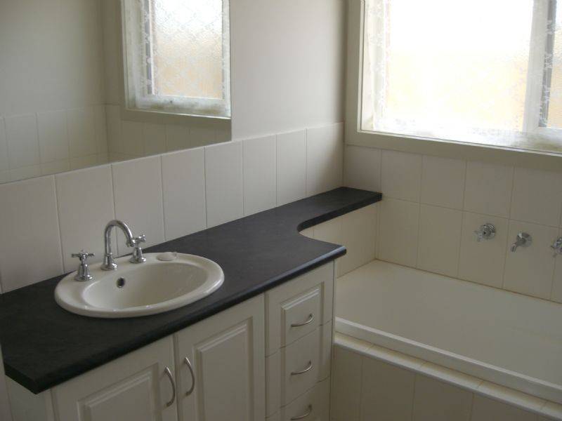 43 Hawthorn Street, Portarlington VIC 3223