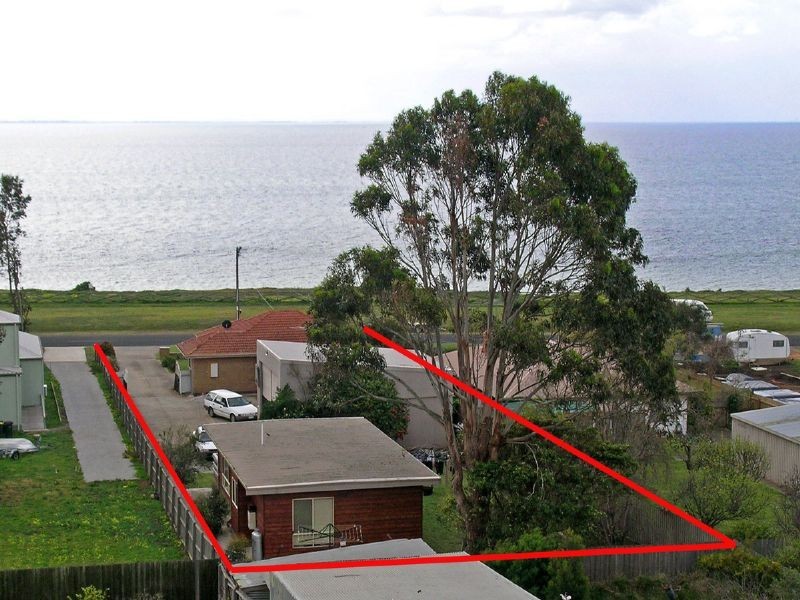 33 The Esplanade, Portarlington VIC 3223
