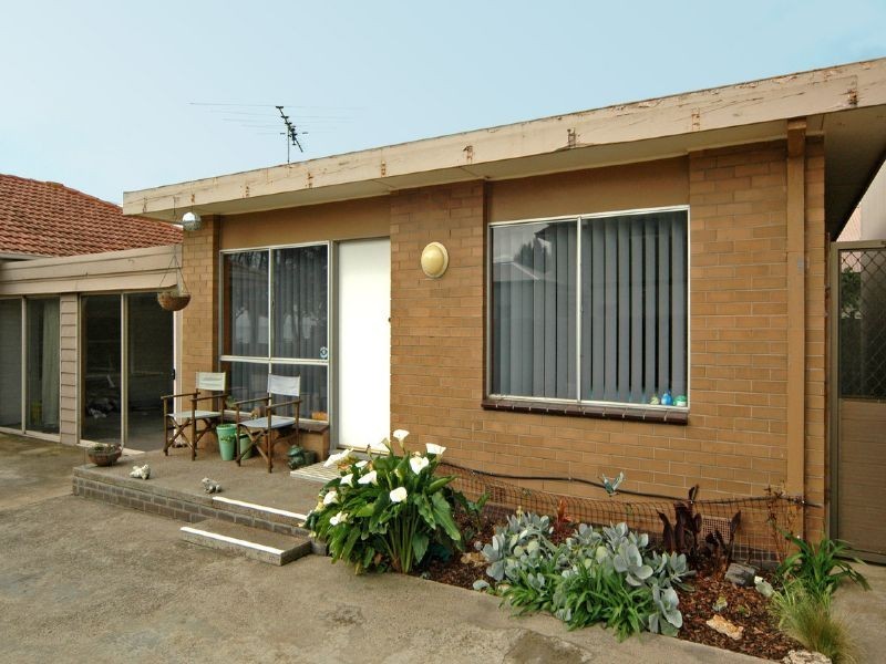 33 The Esplanade, Portarlington VIC 3223