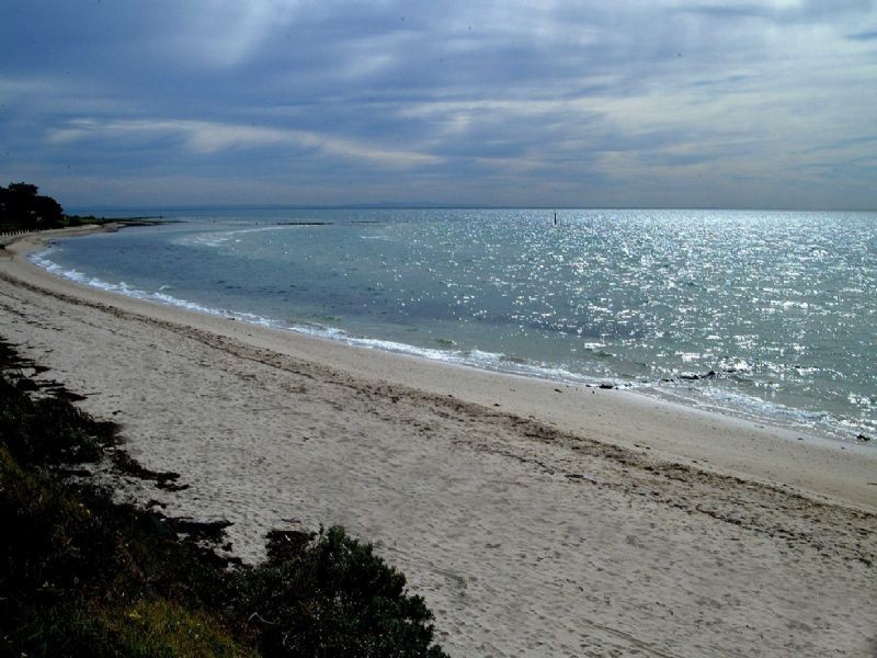 6 Edith Court, St Leonards VIC 3223