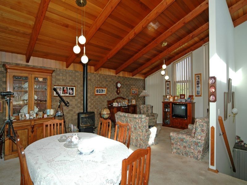 27 Evandale Ave, Portarlington VIC 3223