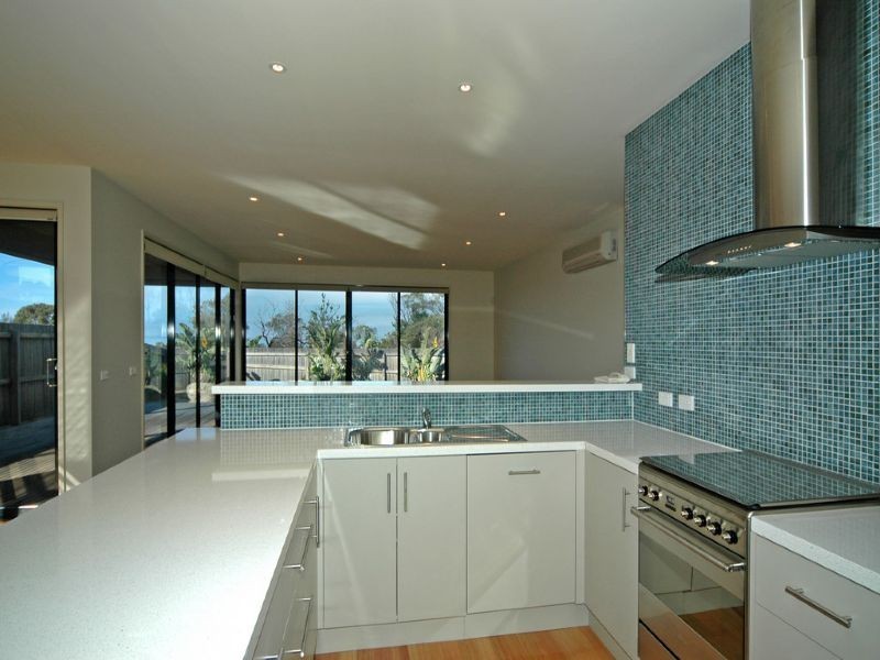 109a Bluff Road, St Leonards VIC 3223