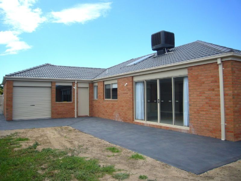 4 Valda Avenue, Indented Head VIC 3223