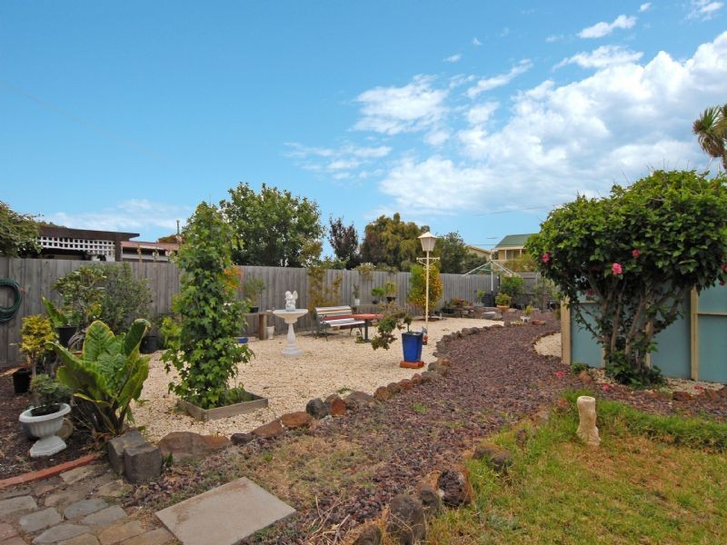 141 The Esplanade, Portarlington VIC 3223