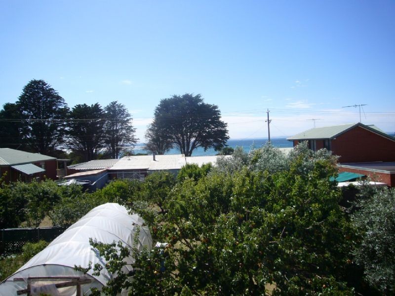 3/15 St Leonards Parade, St Leonards VIC 3223