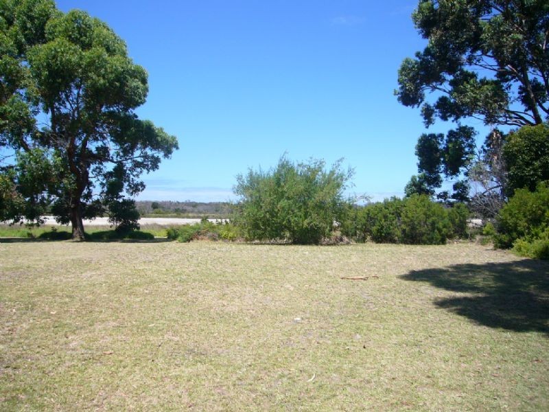67 Cliff Street, St Leonards VIC 3223