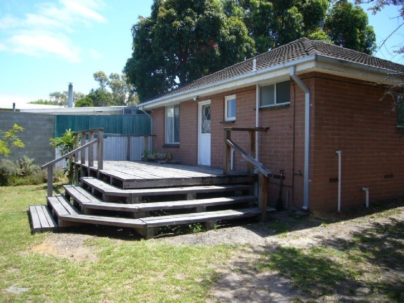 67 Cliff Street, St Leonards VIC 3223