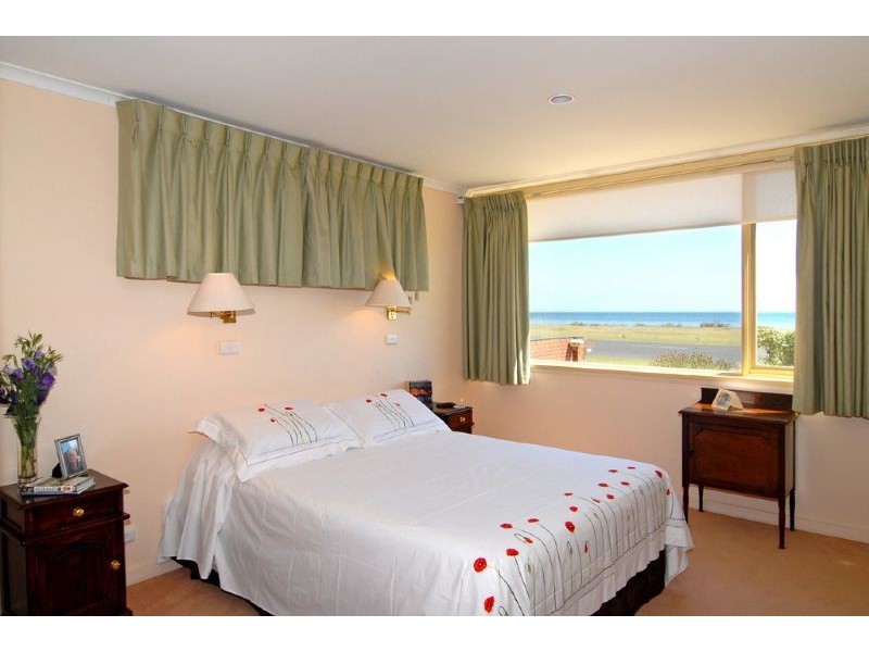 69 The Esplanade, Portarlington VIC 3223