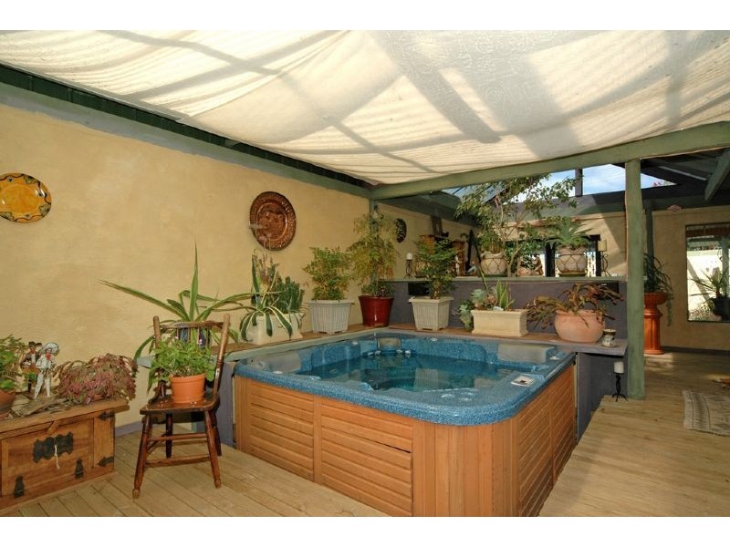 St Leonards VIC 3223