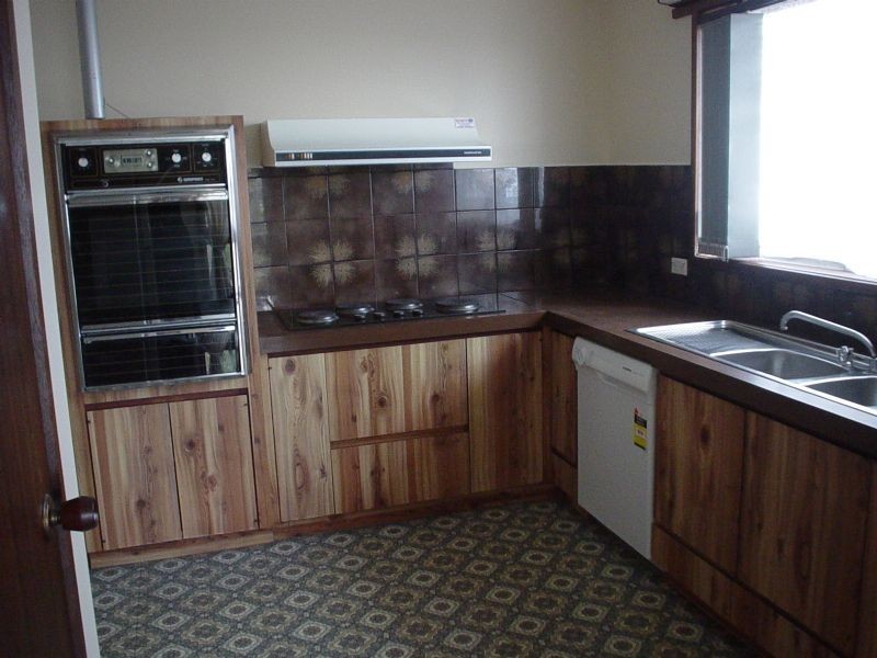 81 Bayshore Avenue, Clifton Springs VIC 3222