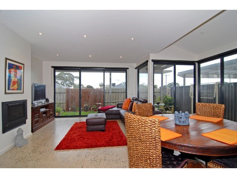 2/40A Simson, Portarlington VIC 3223