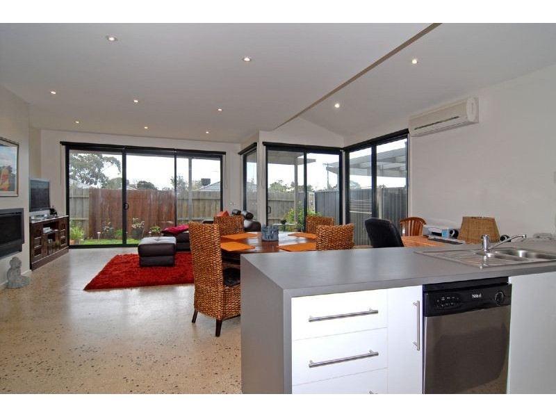 2/40A Simson, Portarlington VIC 3223