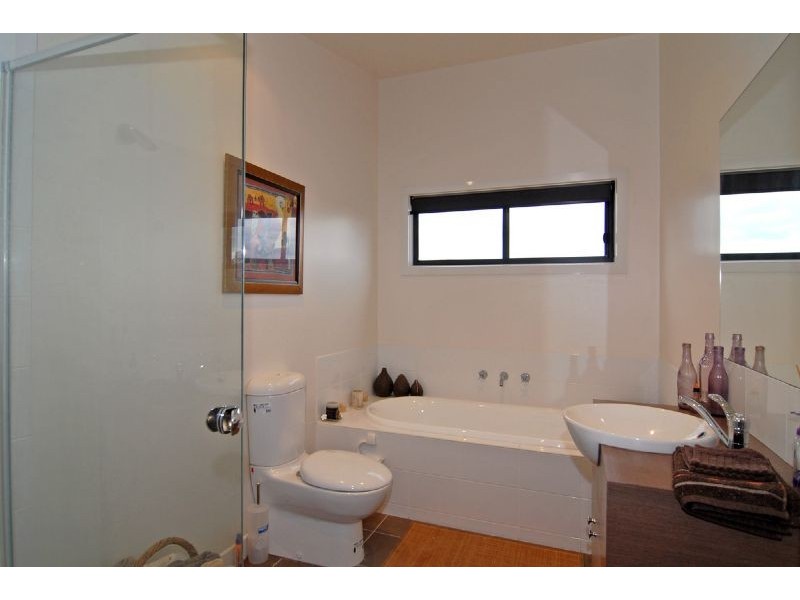 2/40A Simson, Portarlington VIC 3223