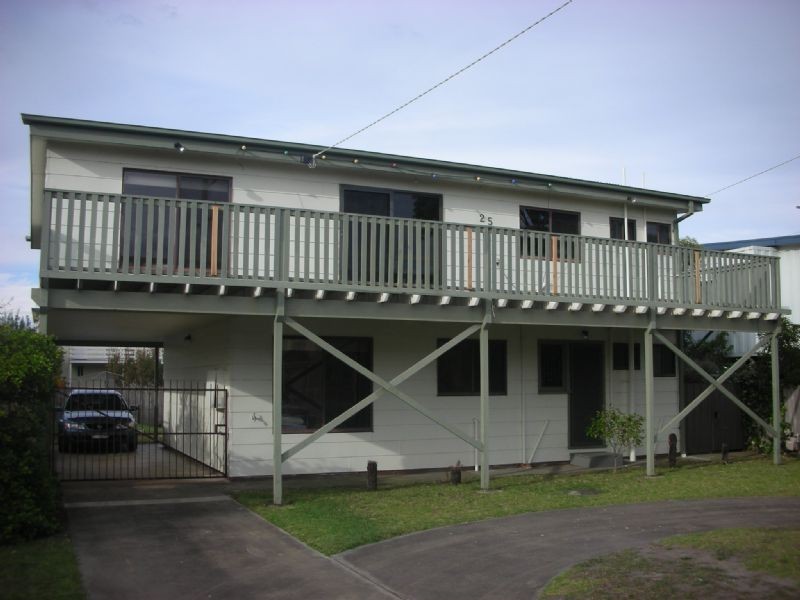 25 Whiting Avenue, Portarlington VIC 3223