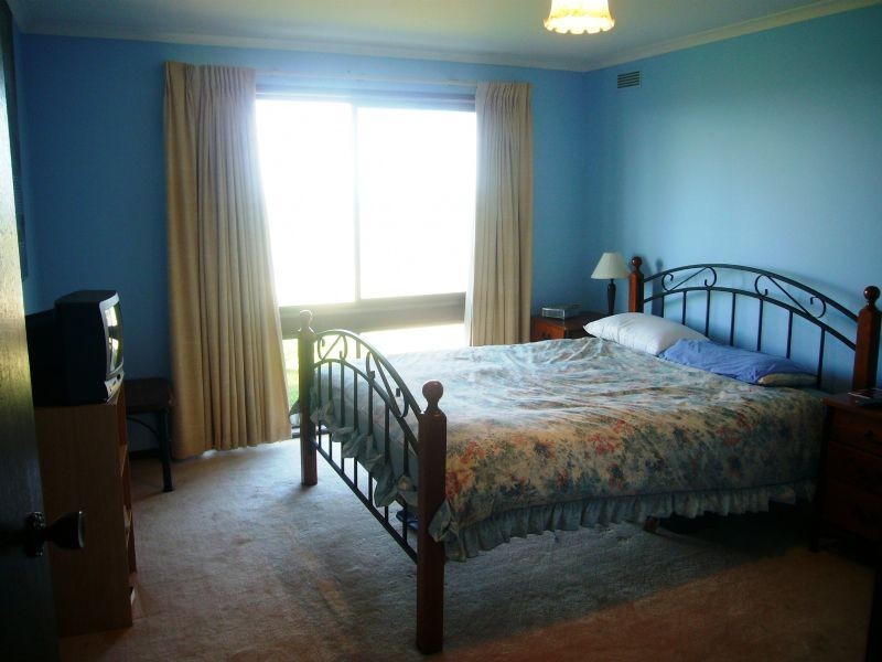 175 The Esplanade, Indented Head VIC 3223