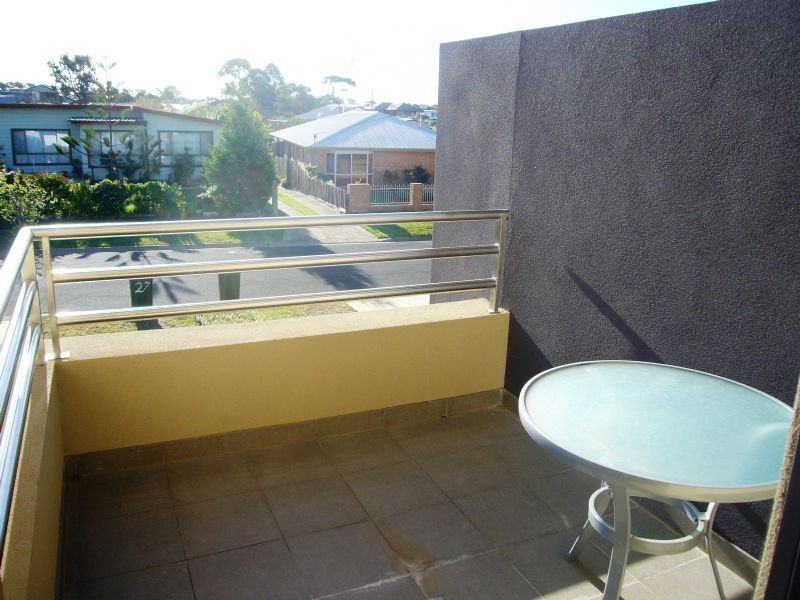 1-2/27 Bayside Avenue, St Leonards VIC 3223