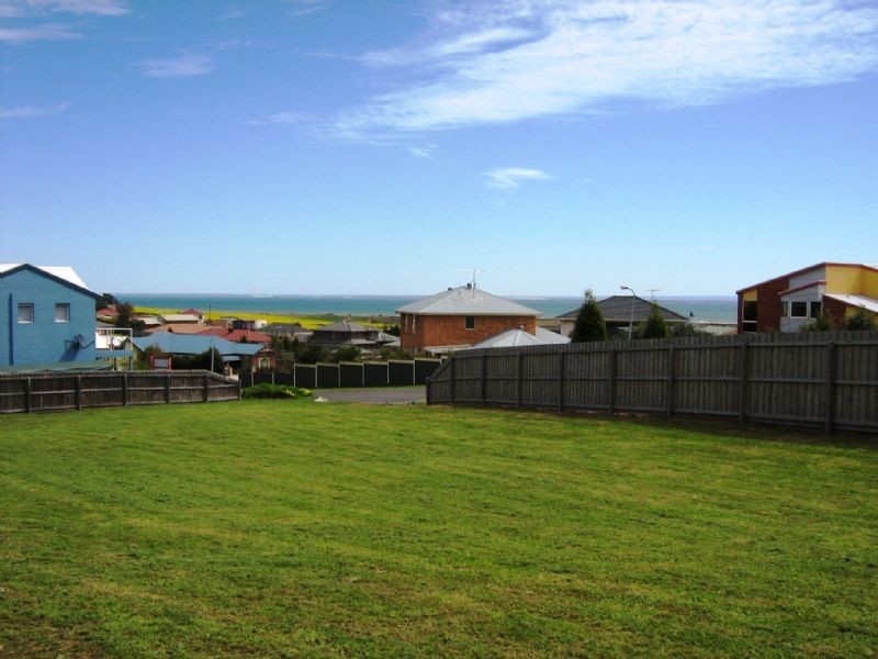 12 DANIELLE COURT, Portarlington VIC 3223