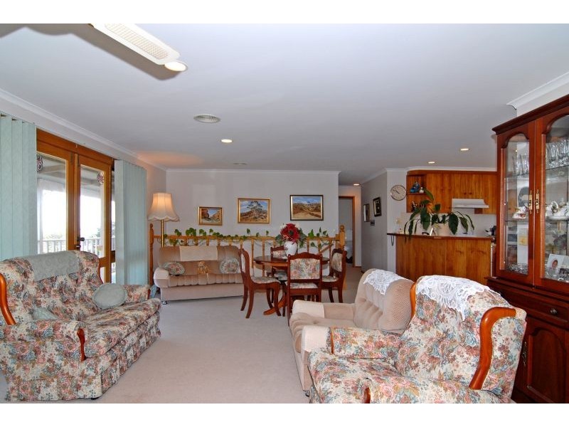 2 Forsythe Crt, Portarlington VIC 3223