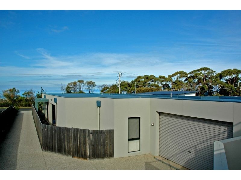 109a Bluff Road, St Leonards VIC 3223