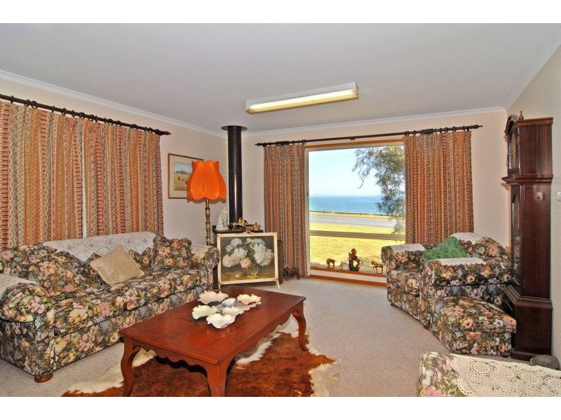 14 The Esplanade, Portarlington VIC 3223