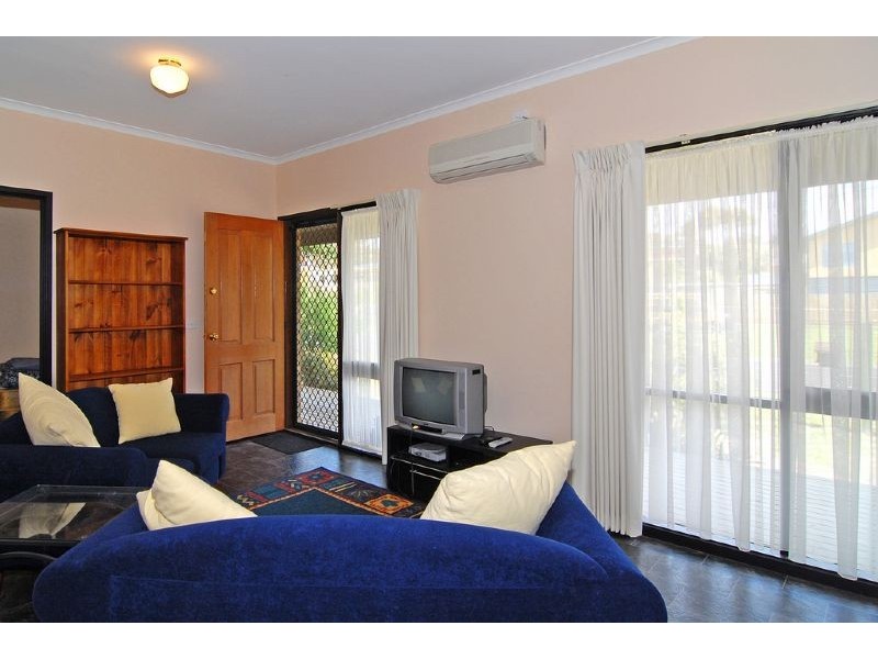 2/9 Sproat Street, Portarlington VIC 3223