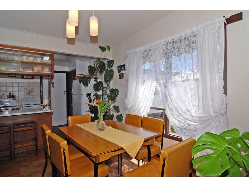 1 Wattletree Ave, St Leonards VIC 3223