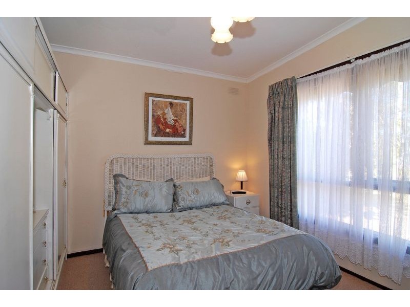 1 Wattletree Ave, St Leonards VIC 3223