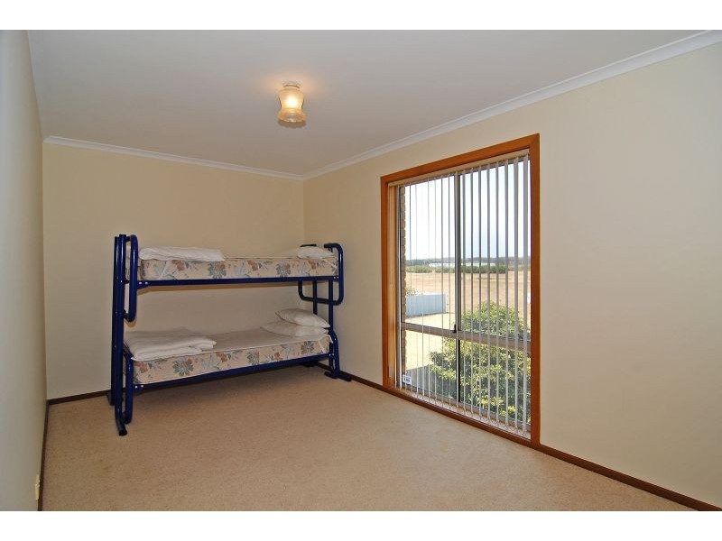 18 Sunset Boulevard, Portarlington VIC 3223