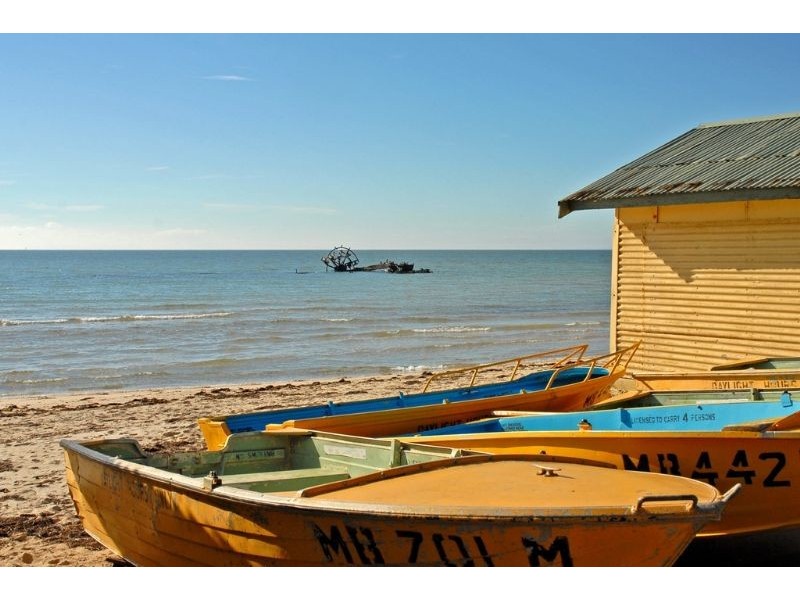 301 The Esplanade, Indented Head VIC 3223