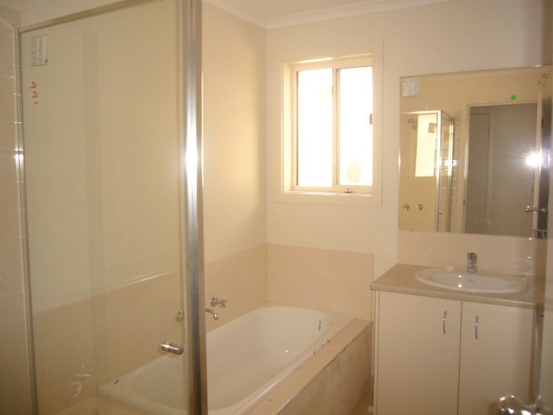 2/70 Stevens Street, Portarlington VIC 3223